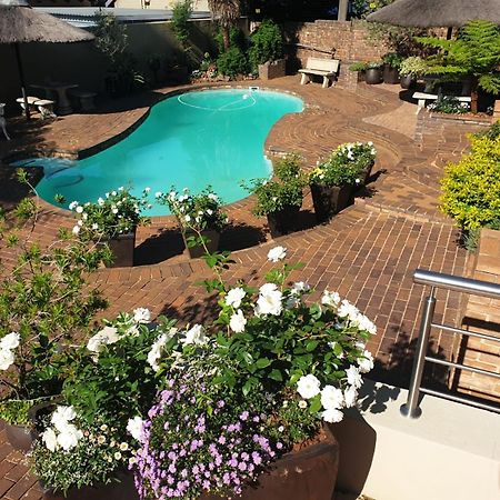 יוהנסבורג 125 On Van Buuren Road Guest House מראה חיצוני תמונה