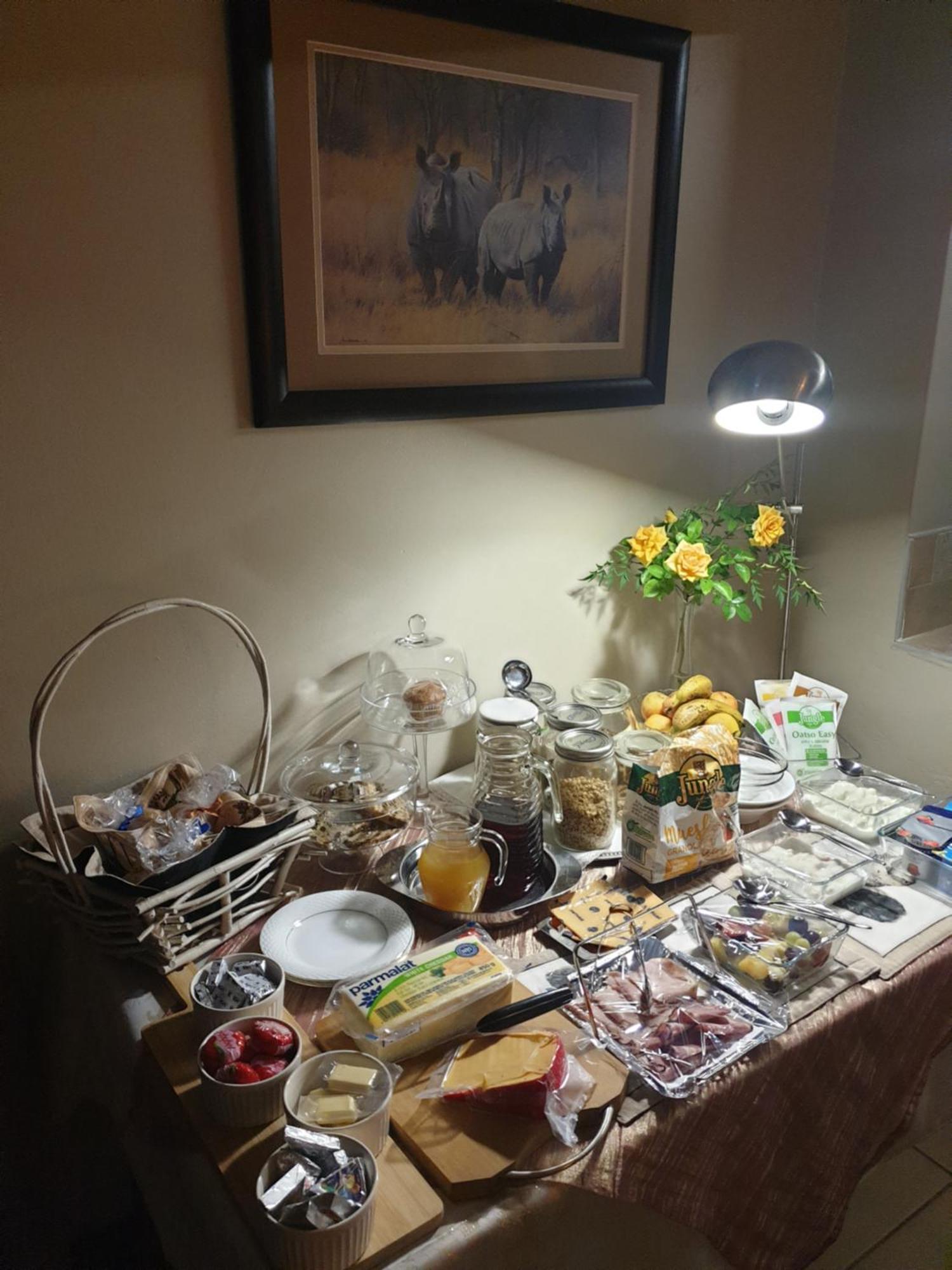 יוהנסבורג 125 On Van Buuren Road Guest House מראה חיצוני תמונה